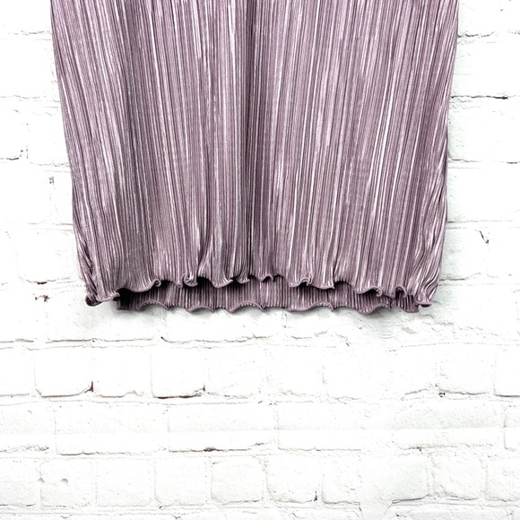 🚫SOLD! |•BANANA REPUBLIC•| Mauve Dress Gathered Tank Top - Picture 4 of 12